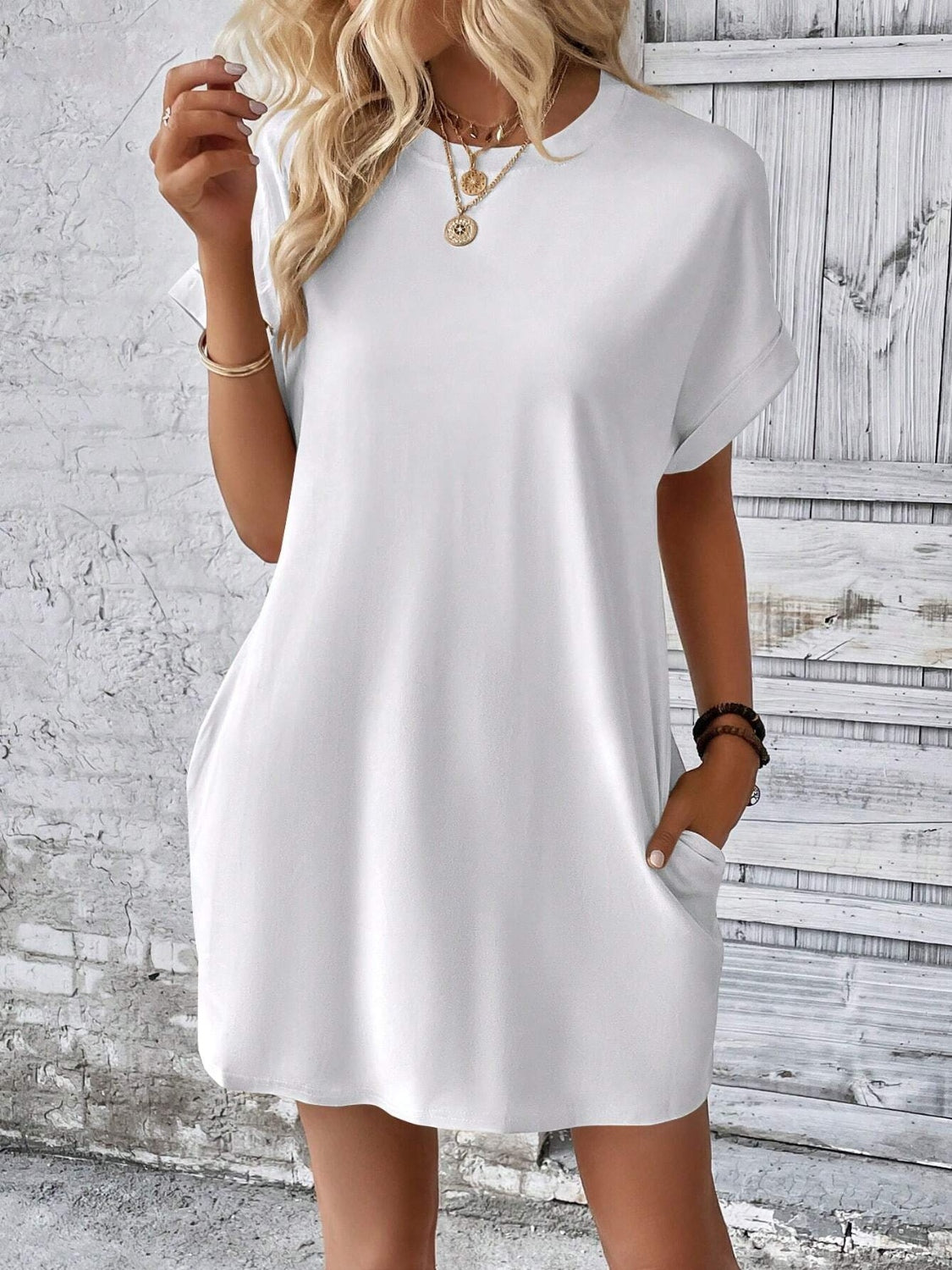 Round Neck Short Sleeve Mini Dress Round Neck Short Sleeve Mini Dress